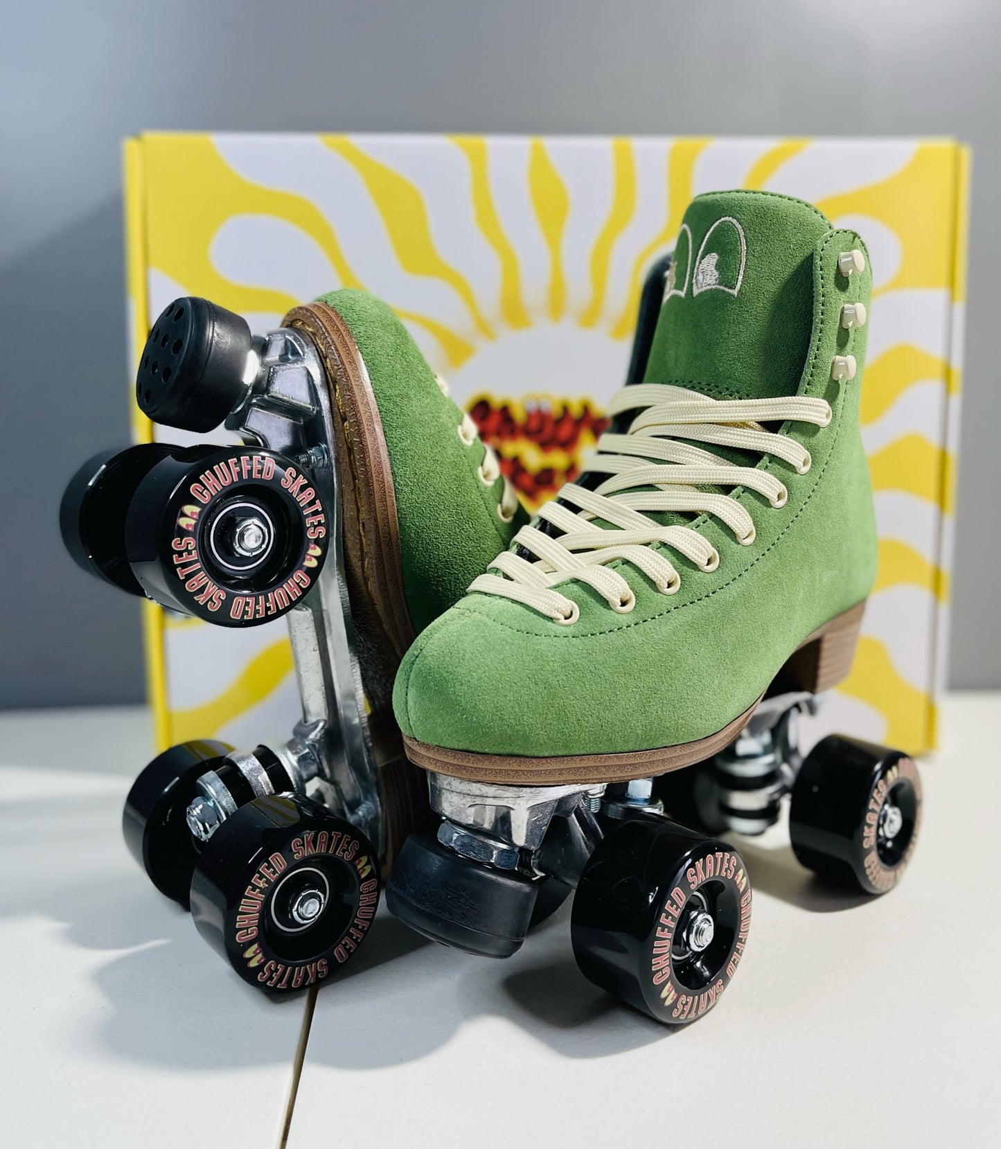 Chuffed Wanderer - Olive Green