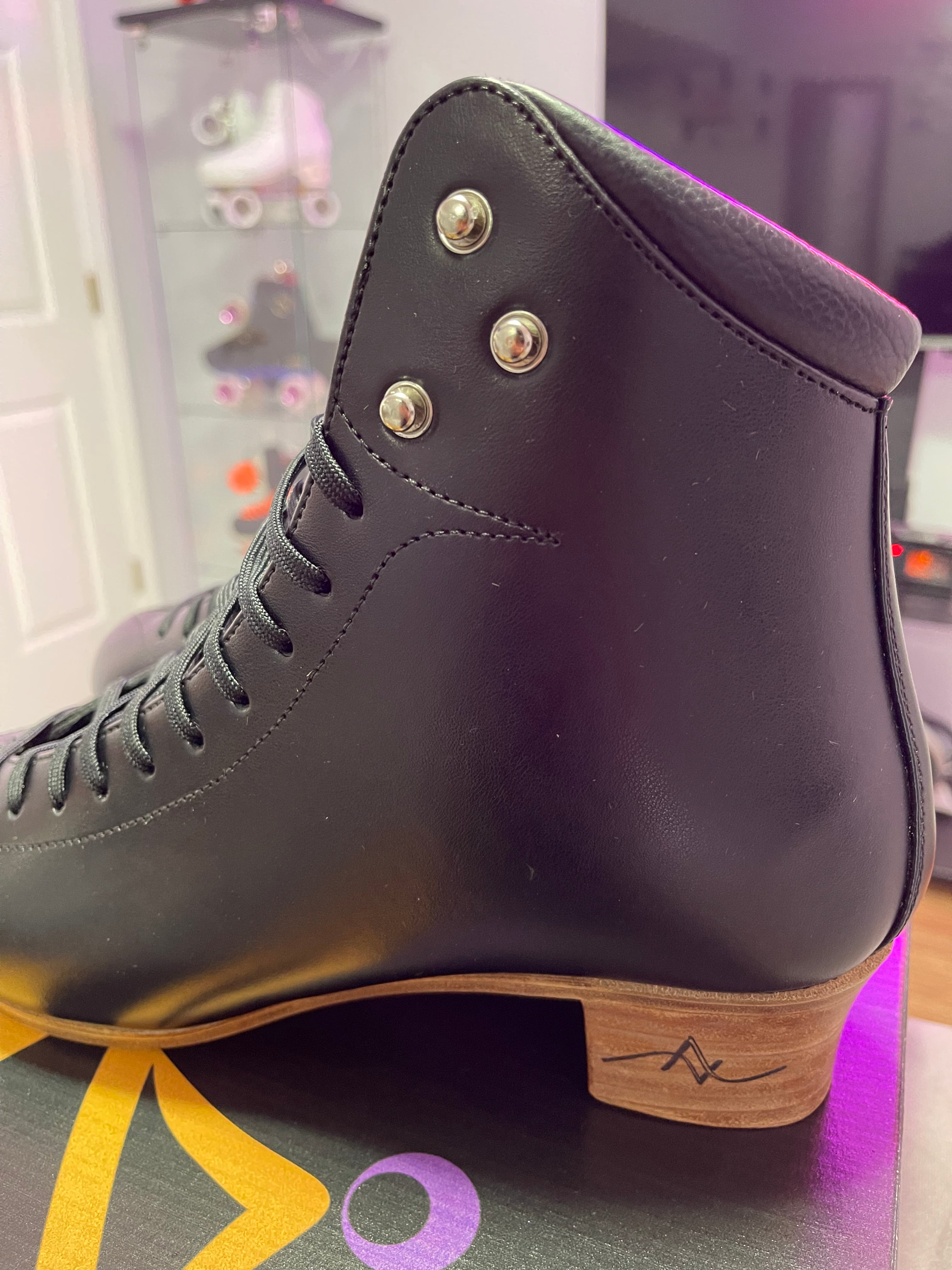 Anabolix Mage Quad Skate Boots