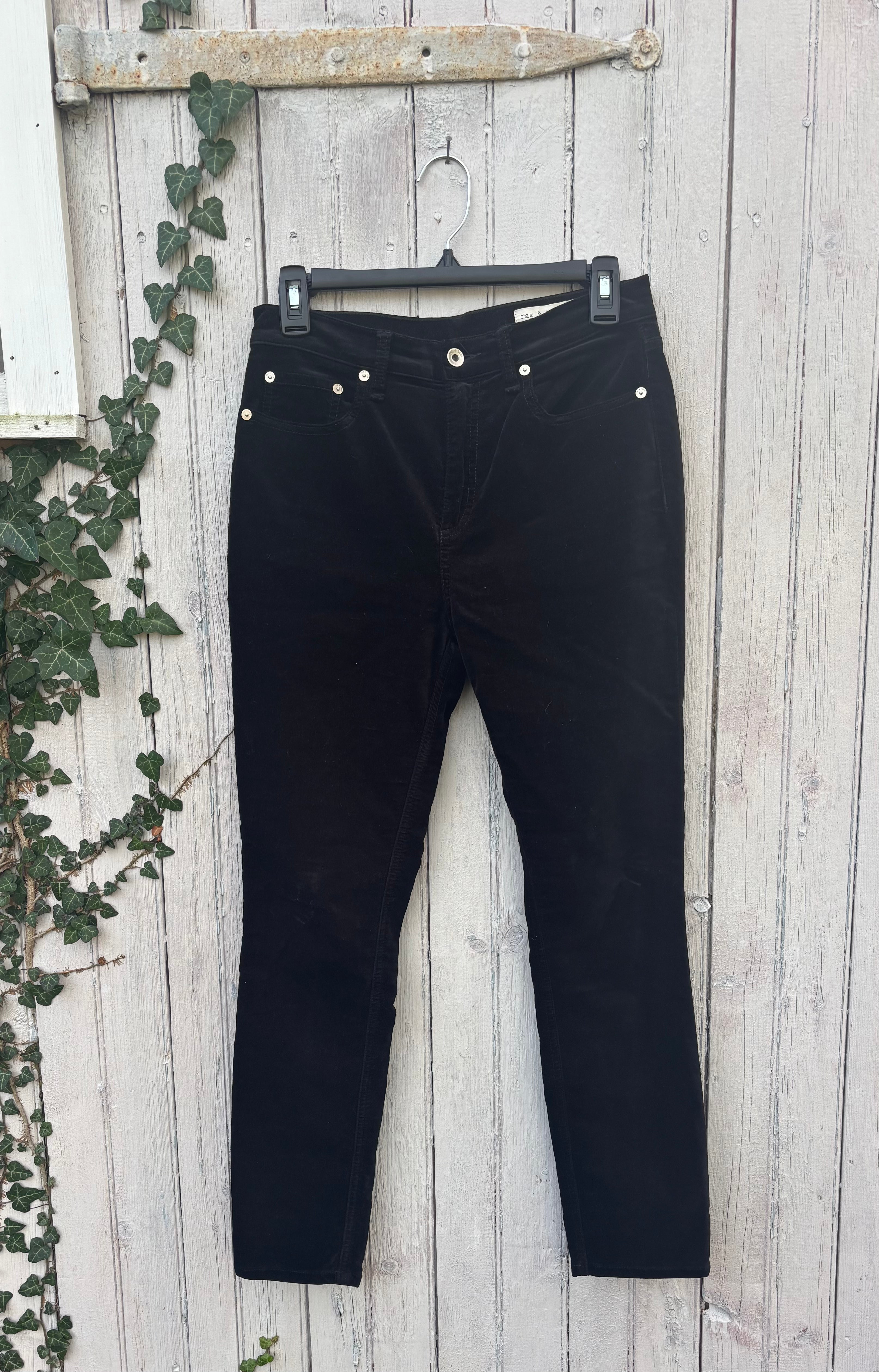 One of Kind "The Buttahs" - Hazel WIFA Nubuck Champion Light