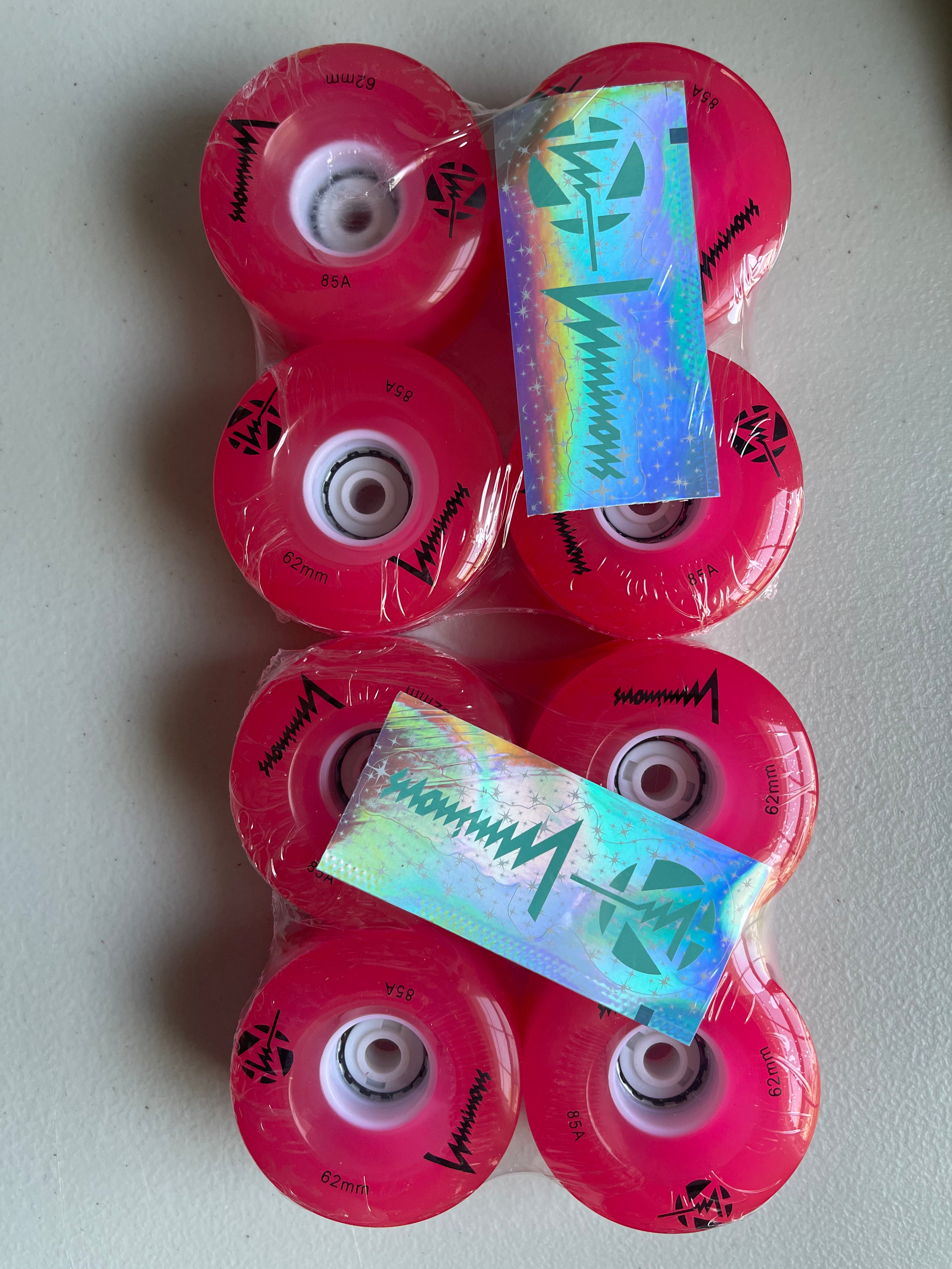 Luminous LED Hybrid Indoor/Outdoor Wheels 85a (Sold in packs of 4)