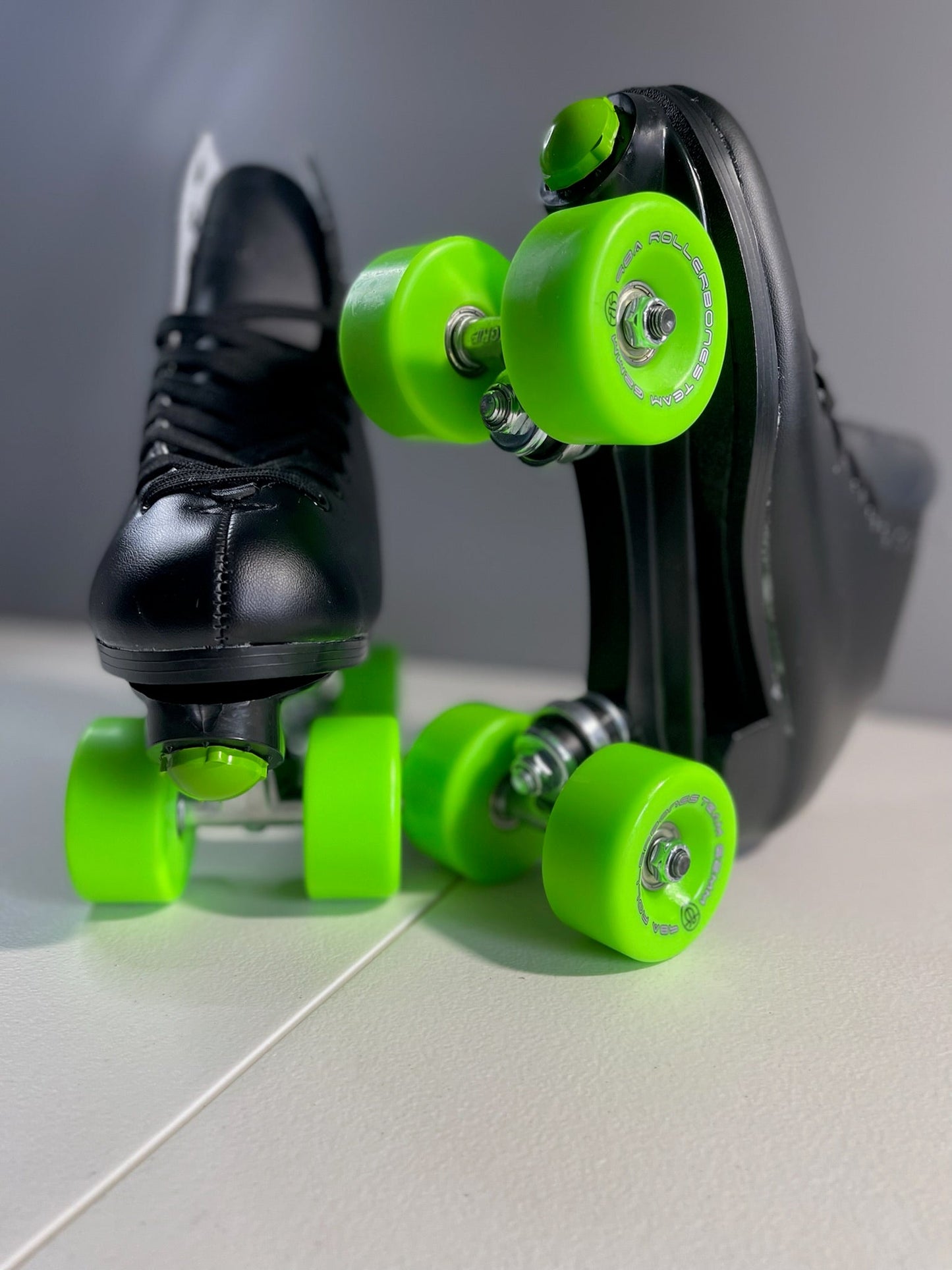 Sure-Grip Malibu w/ Roller Bones Team Wheels
